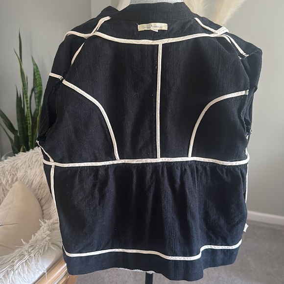 ☘️Trinity Blazer - Picture 6 of 6